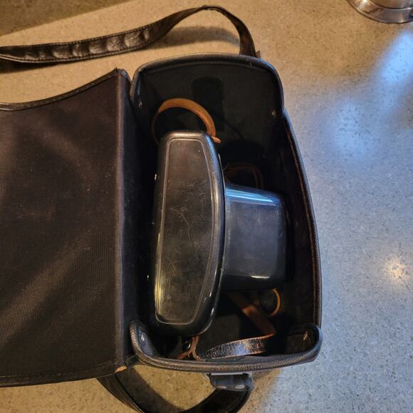 Praktica LB2 35mm SLR Film Camera 50MM F2.8 Meyer-Optik Domipla Hard Case - Picture 10 of 13